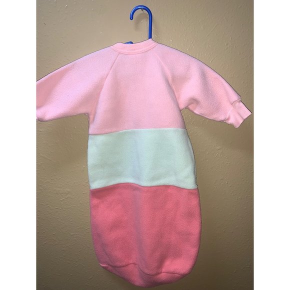 Carters classics sleeper sz 6-9 months - Picture 4 of 4